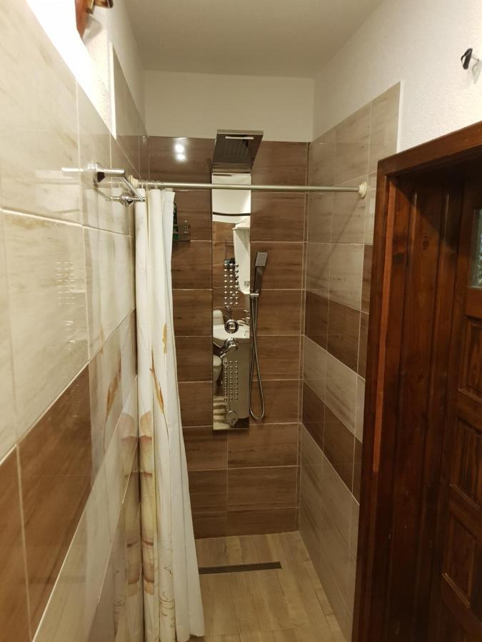 Pansion Renata Hotel Prozor Екстериор снимка